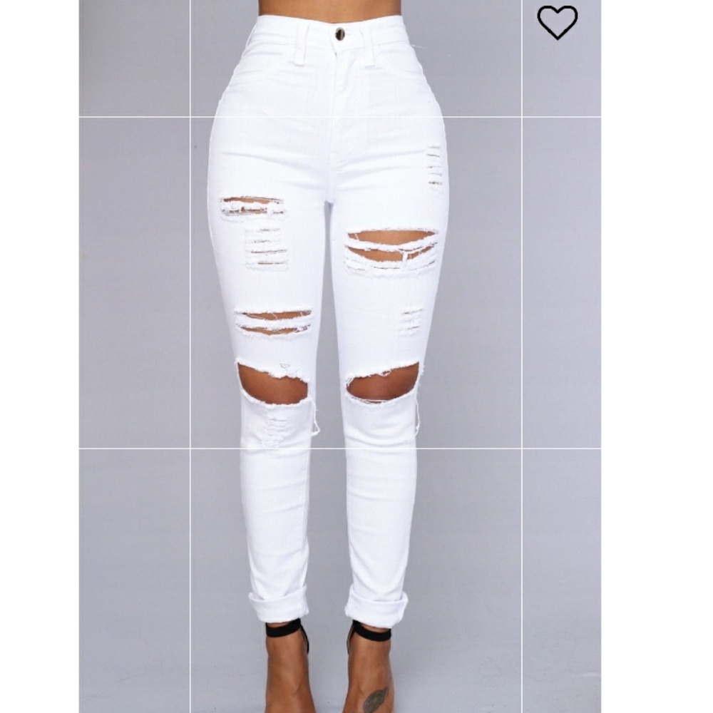 Fashion Nova Blanched Jeans SIZE 11